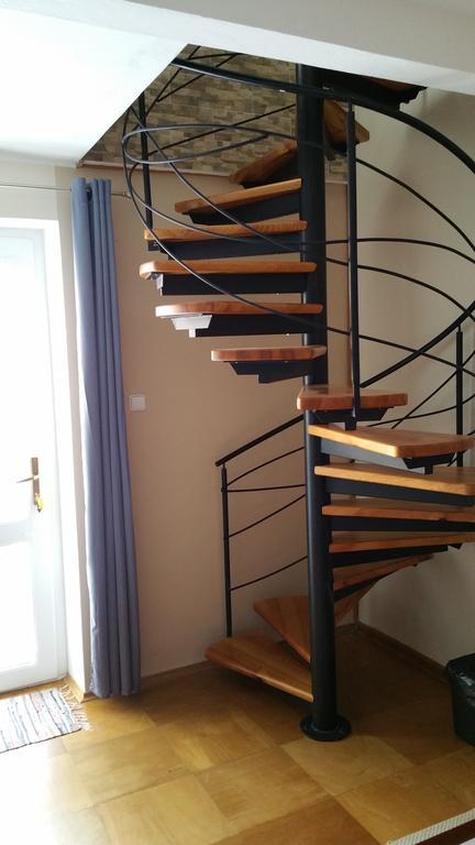Werbew Homestay szállás Ménhárd